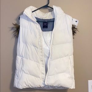 GAP vest with fur detail on hood